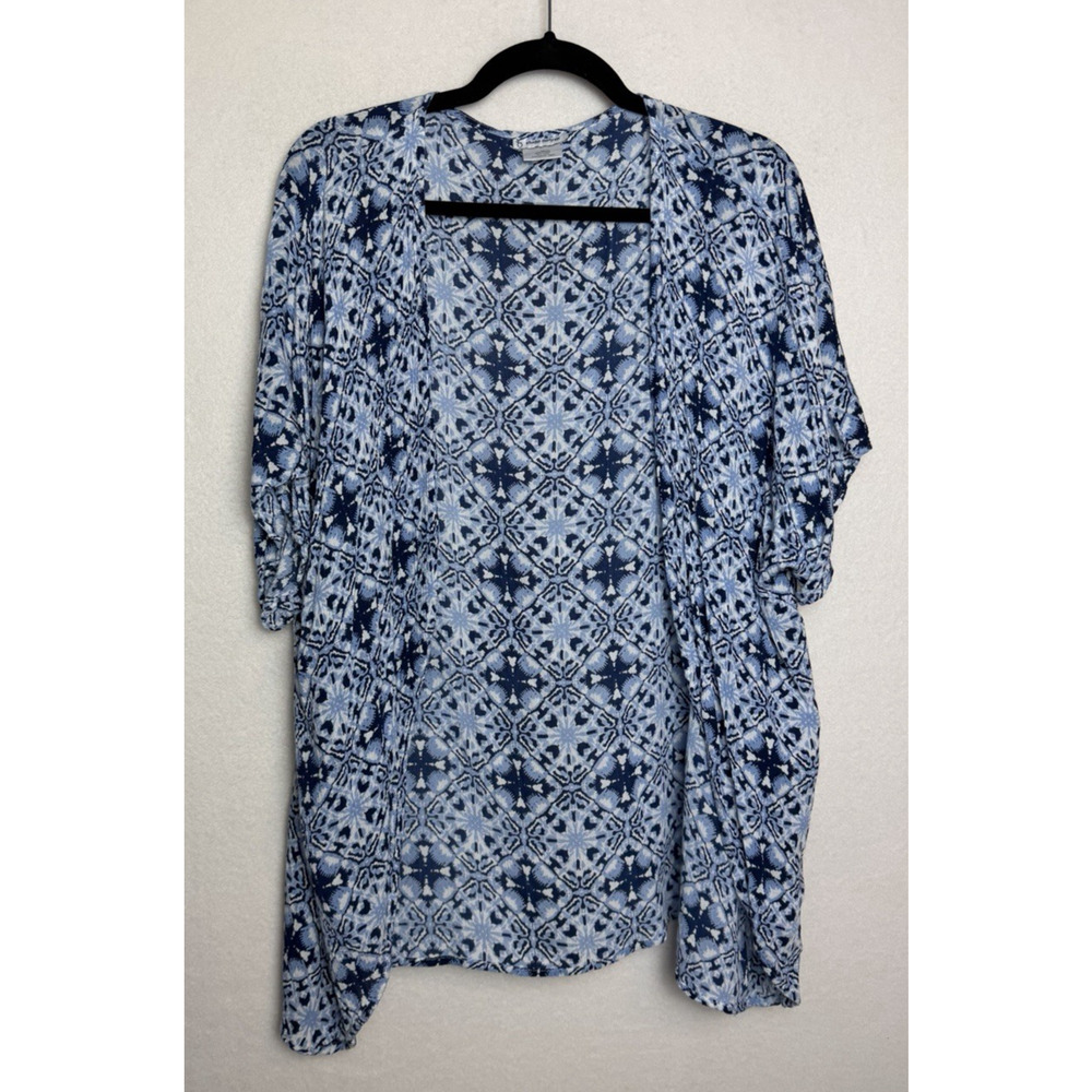 Studio Thirtysix Women's One Size Open Front Flowy Short Sleeve Shrug Blue White